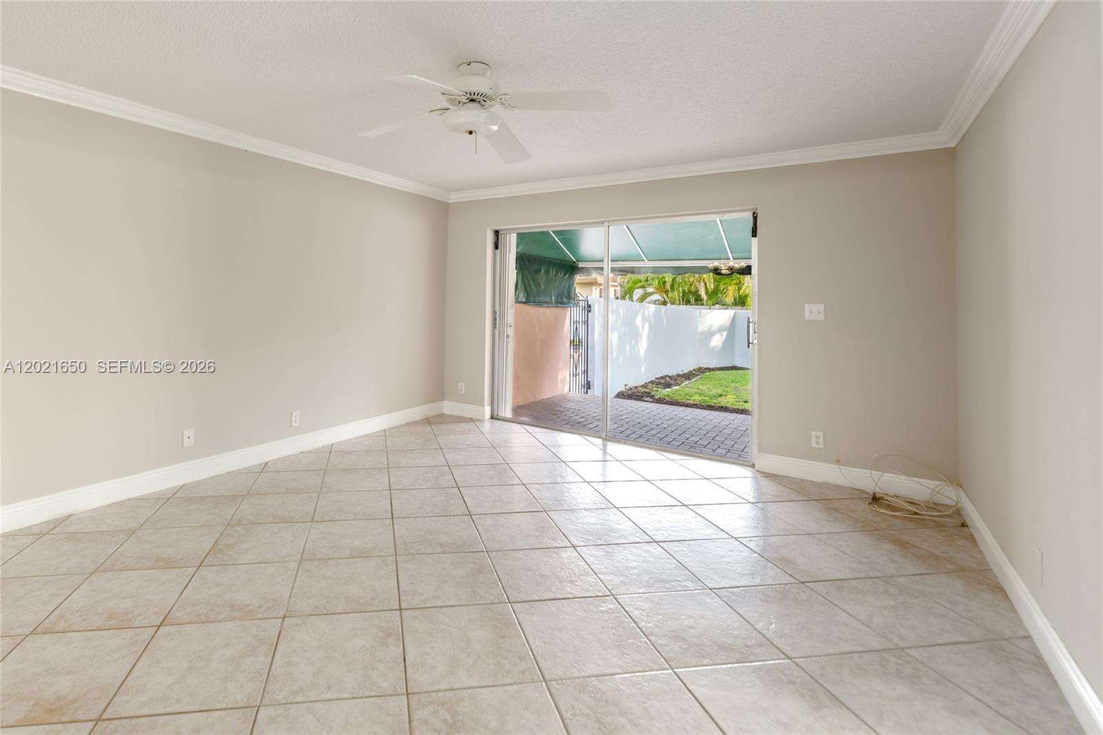 947 Lincoln St, Hollywood, FL 33019 - For Rent photo 21