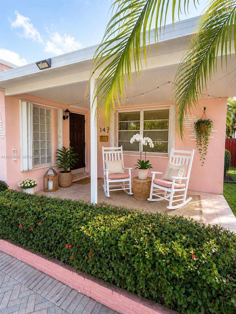 947 Lincoln St, Hollywood, FL 33019 - For Rent photo 4