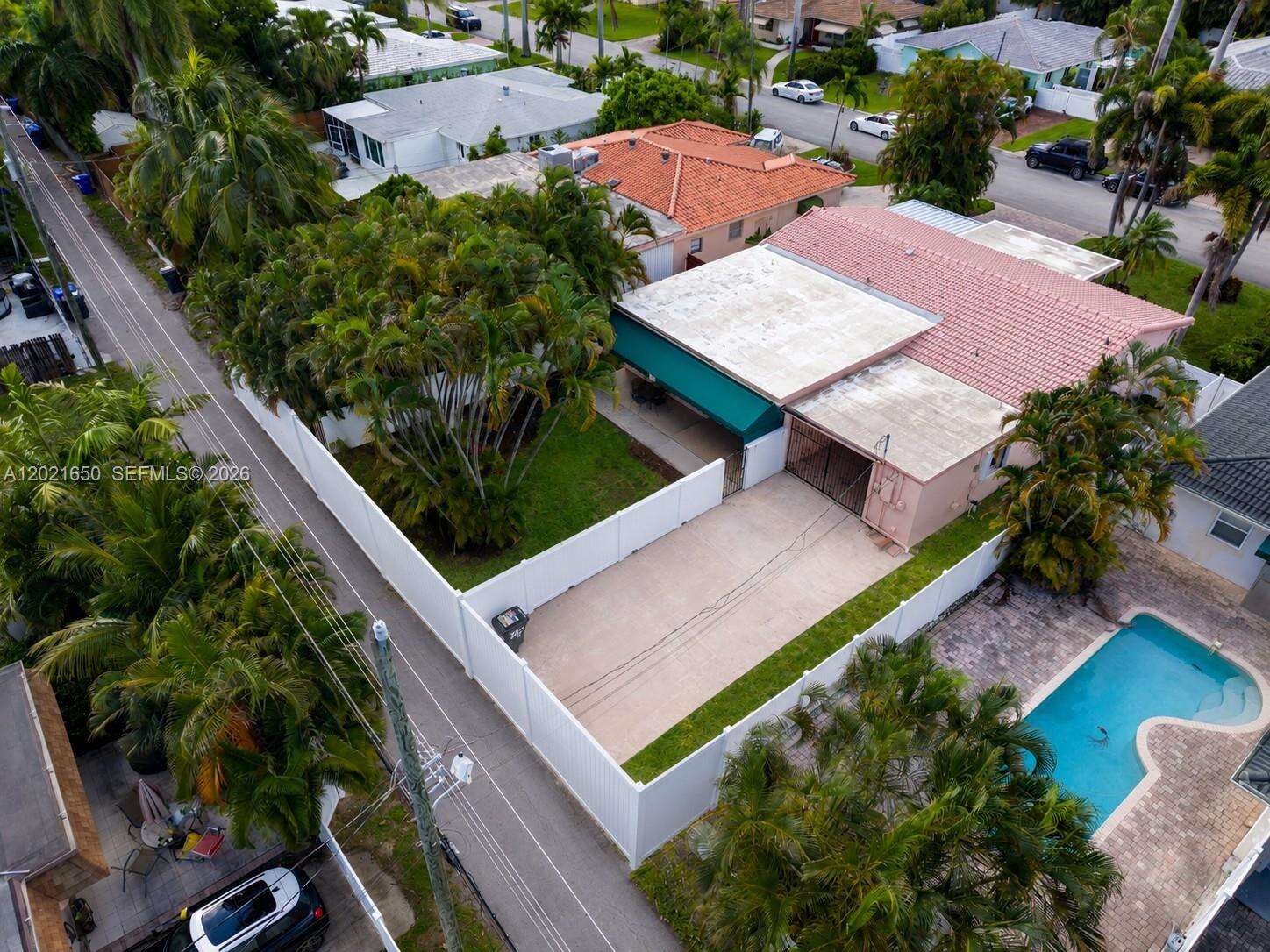 947 Lincoln St, Hollywood, FL 33019 - For Rent photo 34