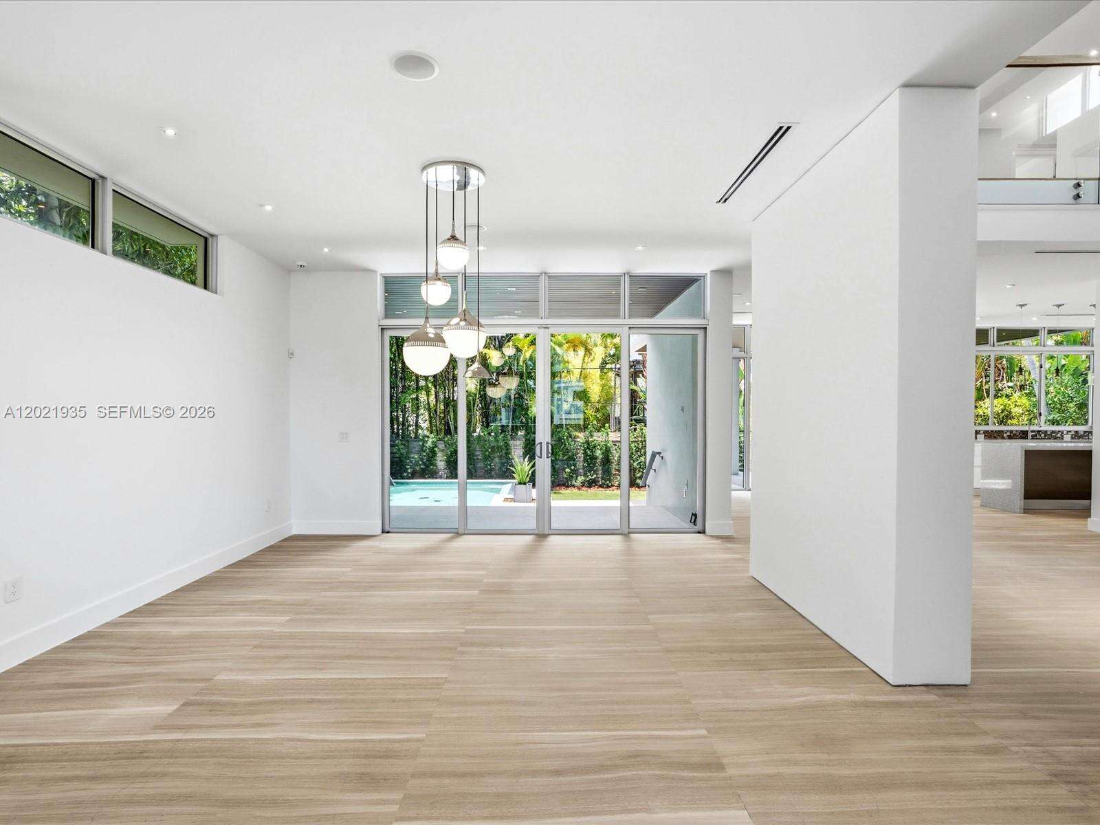 125 Hampton Ln, Key Biscayne, FL 33149 - For Rent photo 12