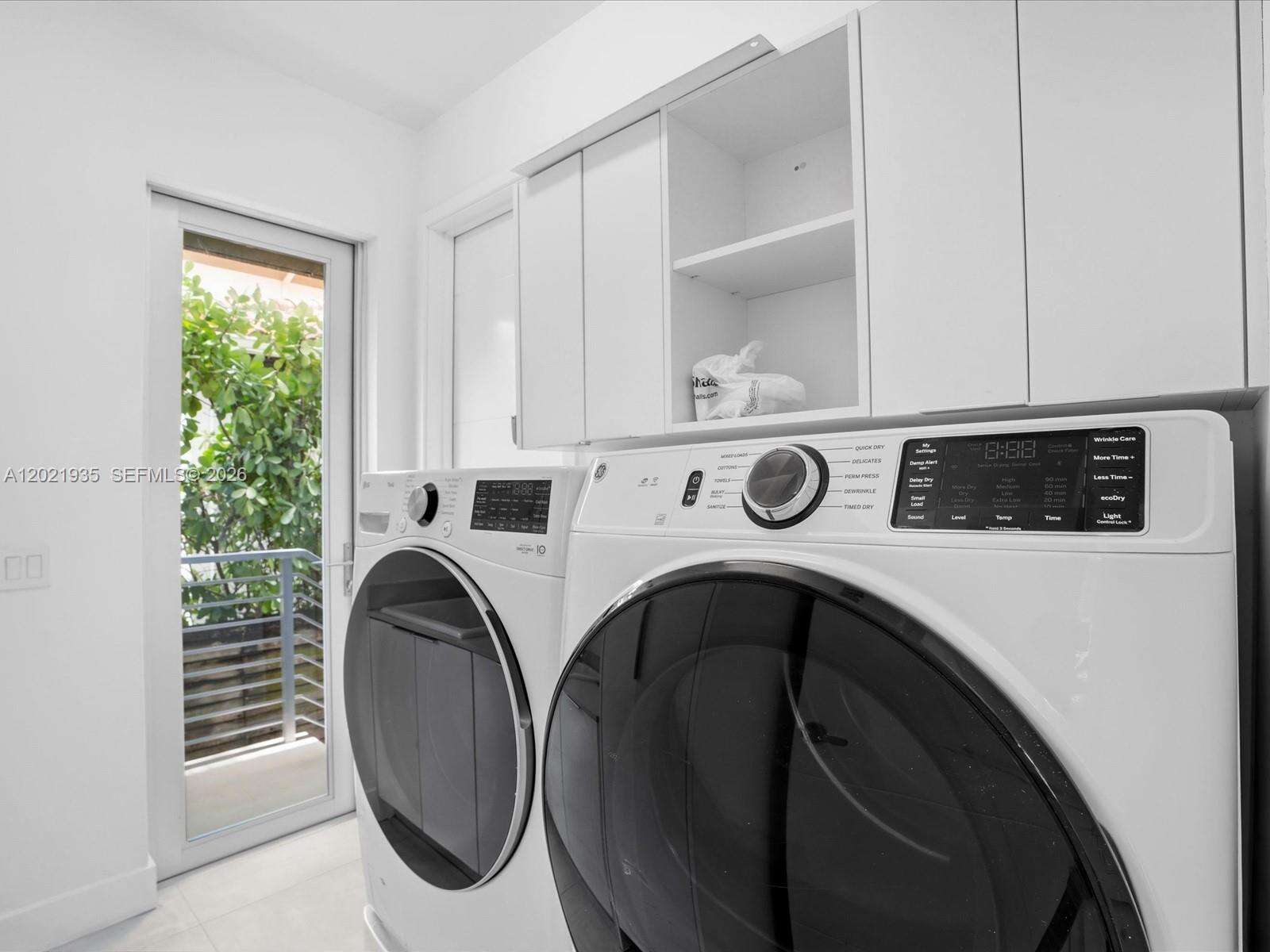 125 Hampton Ln, Key Biscayne, FL 33149 - For Rent photo 31