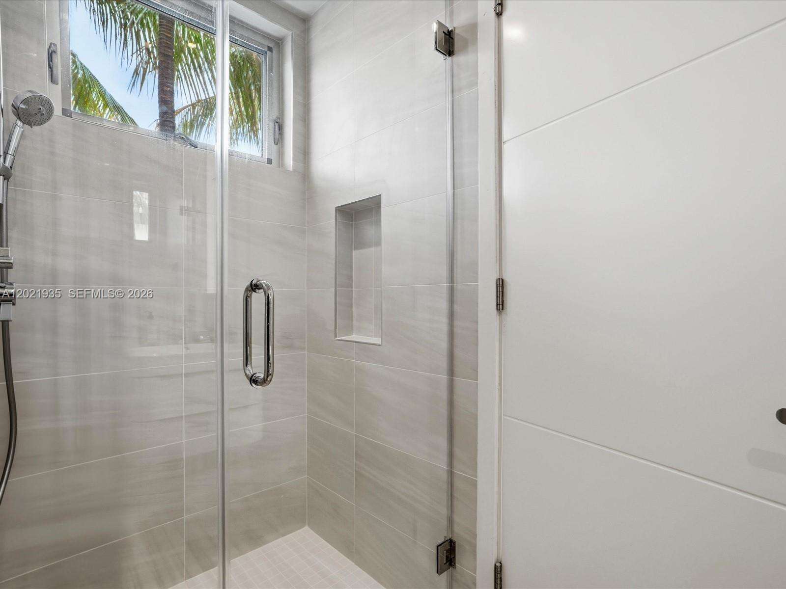 125 Hampton Ln, Key Biscayne, FL 33149 - For Rent photo 59