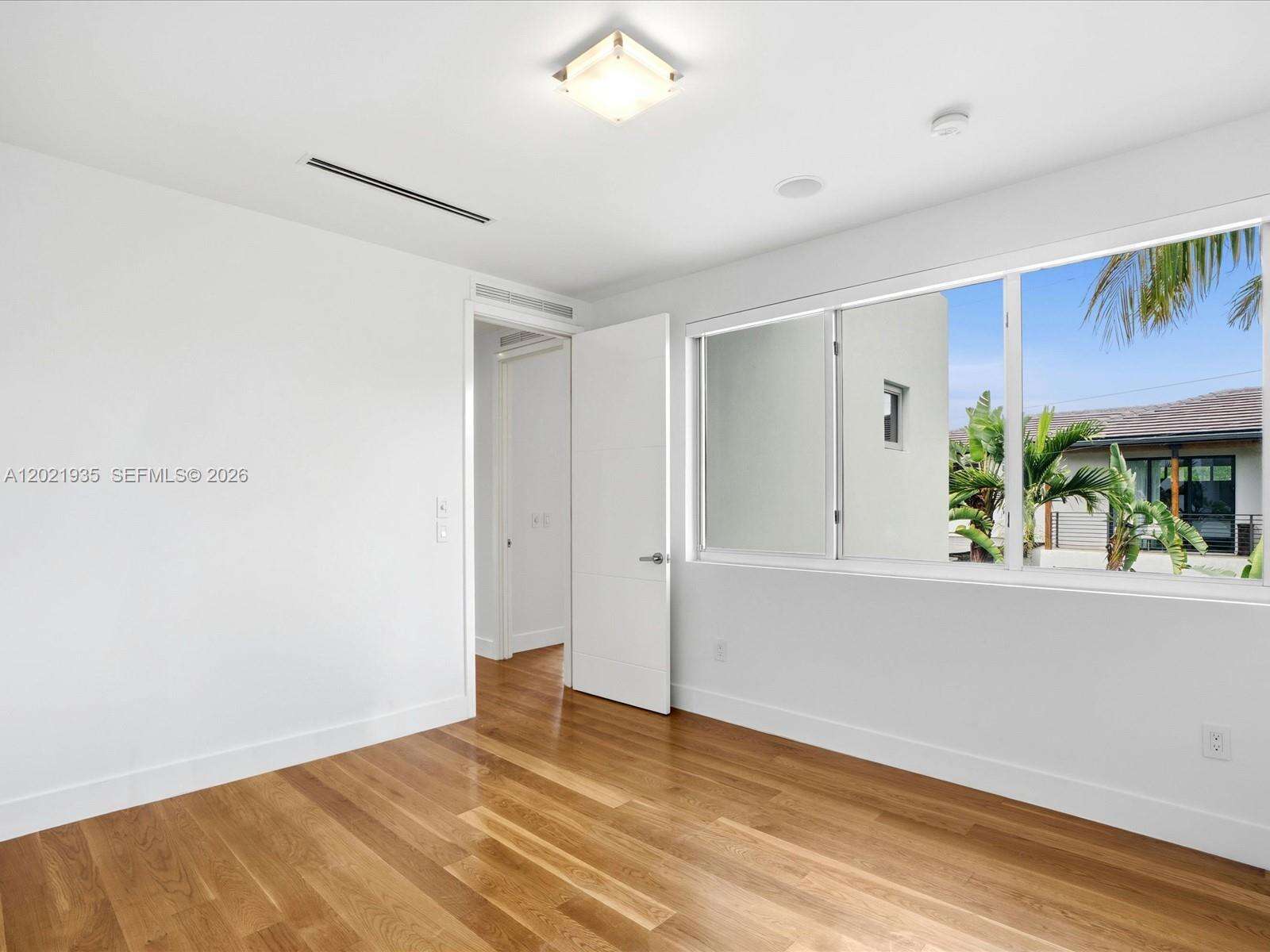 125 Hampton Ln, Key Biscayne, FL 33149 - For Rent photo 70