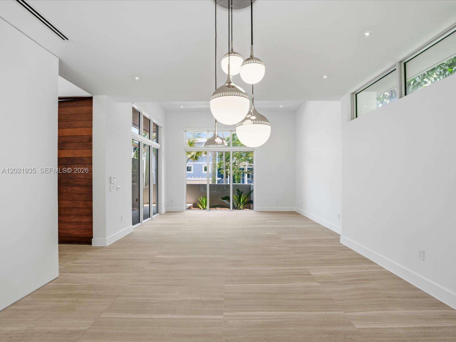 125 Hampton Ln, Key Biscayne, FL 33149 - For Rent photo 9