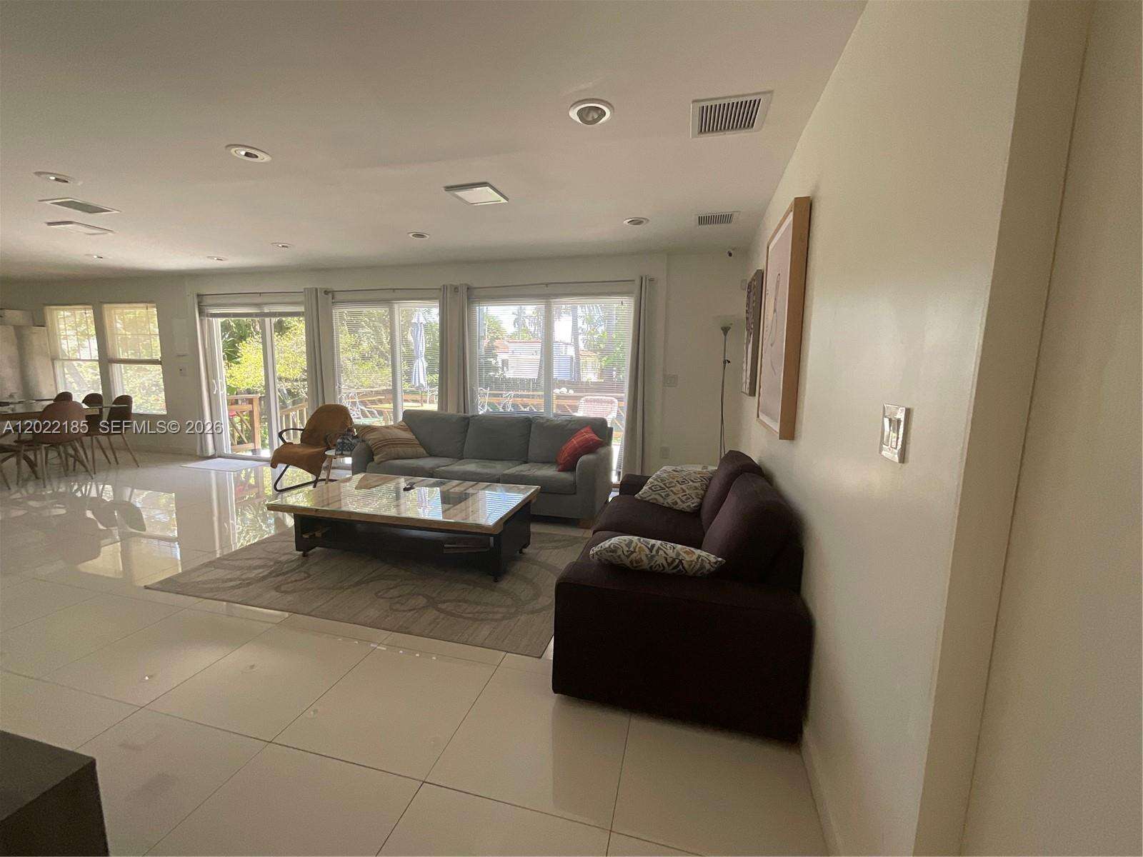 1206 Tyler St, Hollywood, FL 33019 - For Rent photo 7