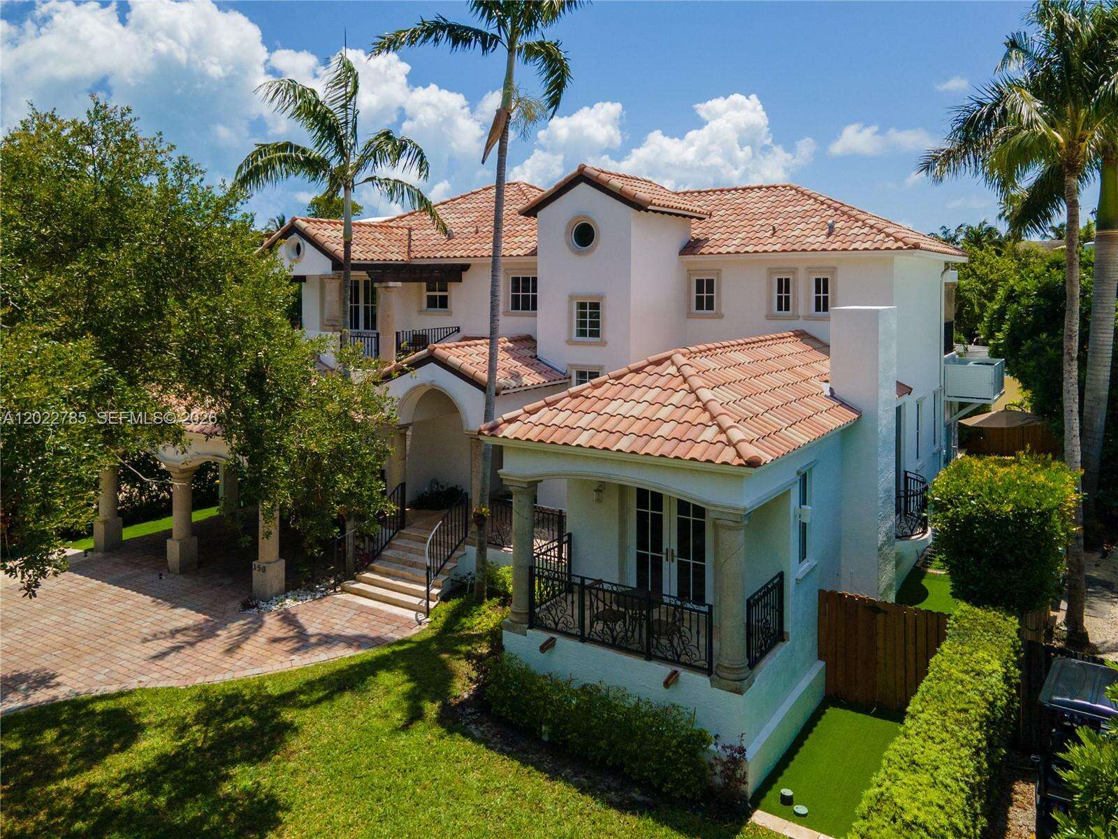 350 Redwood Ln, Key Biscayne, FL 33149 - For Rent photo 1