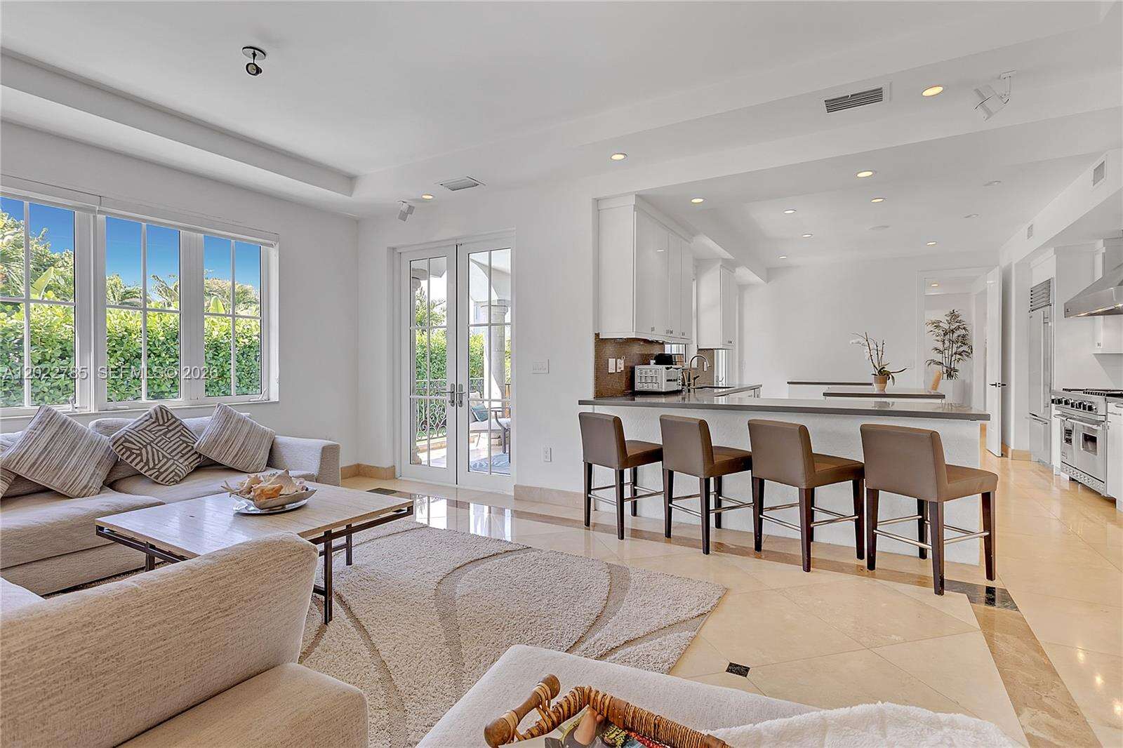 350 Redwood Ln, Key Biscayne, FL 33149 - For Rent photo 11
