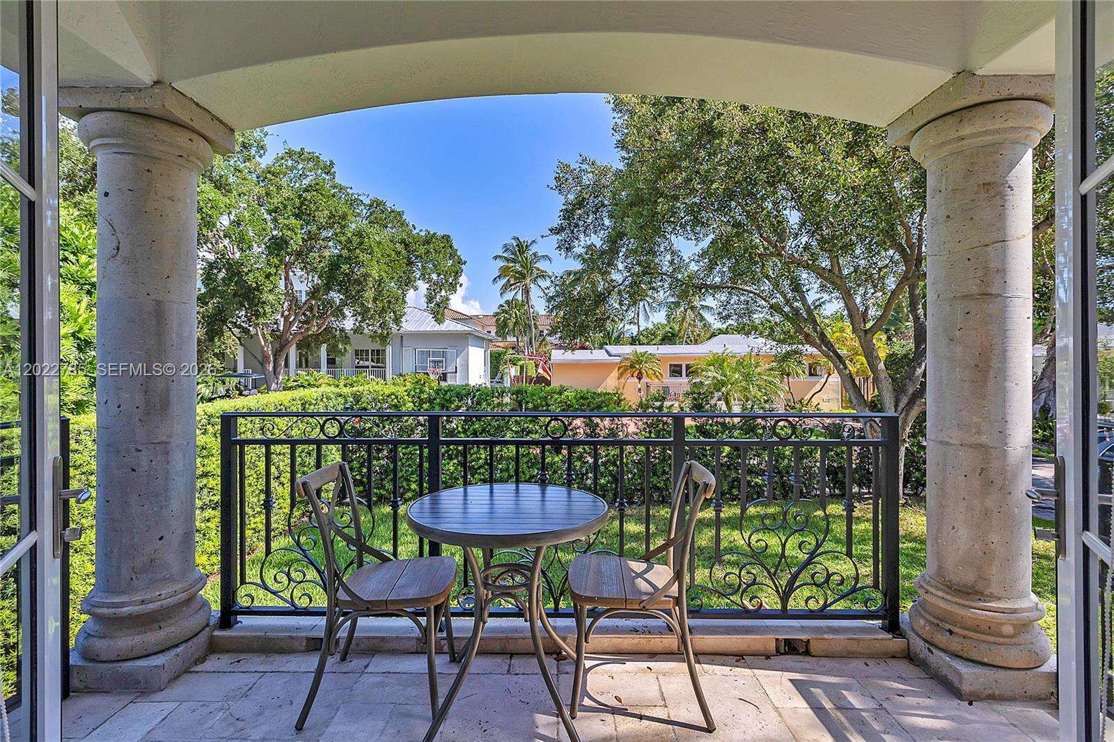 350 Redwood Ln, Key Biscayne, FL 33149 - For Rent photo 8