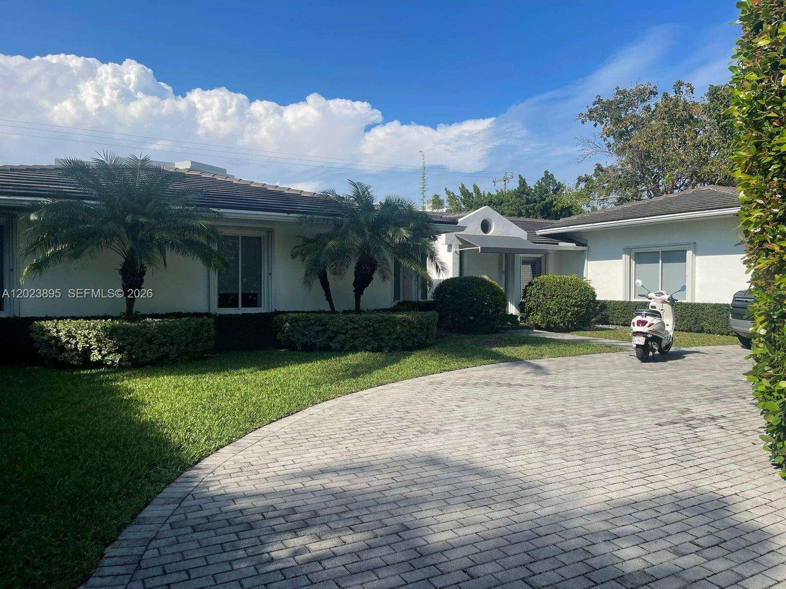 181 Island Dr, Key Biscayne, FL 33149 - For Rent photo 2