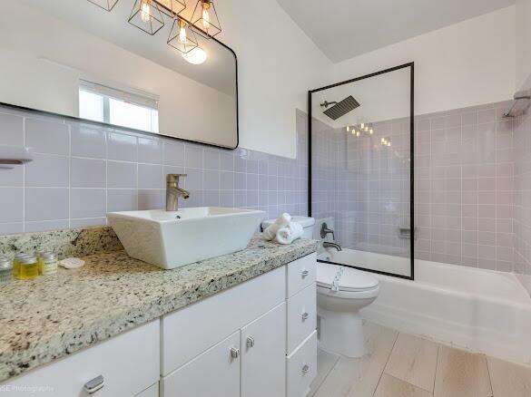 1250 Arthur, Hollywood, FL 33019 - For Rent photo 10