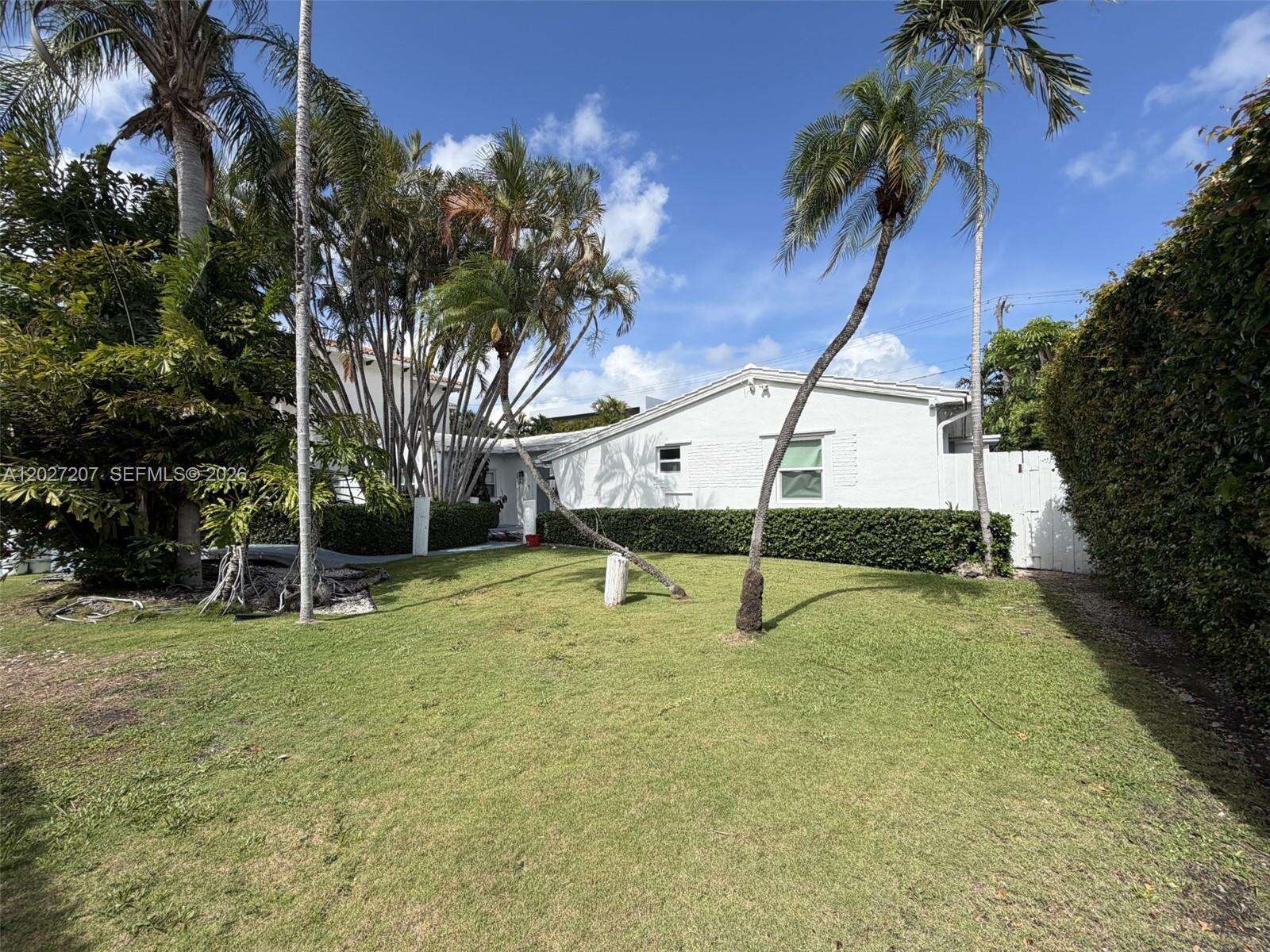 665 Allendale Rd, Key Biscayne, FL 33149 - For Rent photo 2