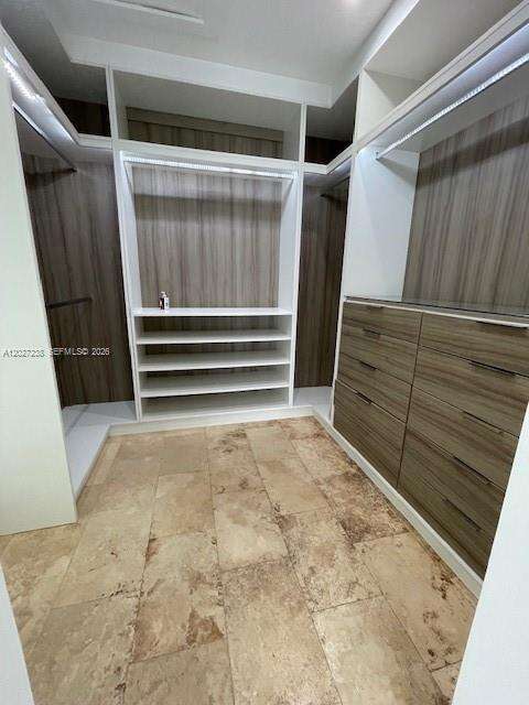 1252 Coral Ln, Hollywood, FL 33019 - For Rent photo 11
