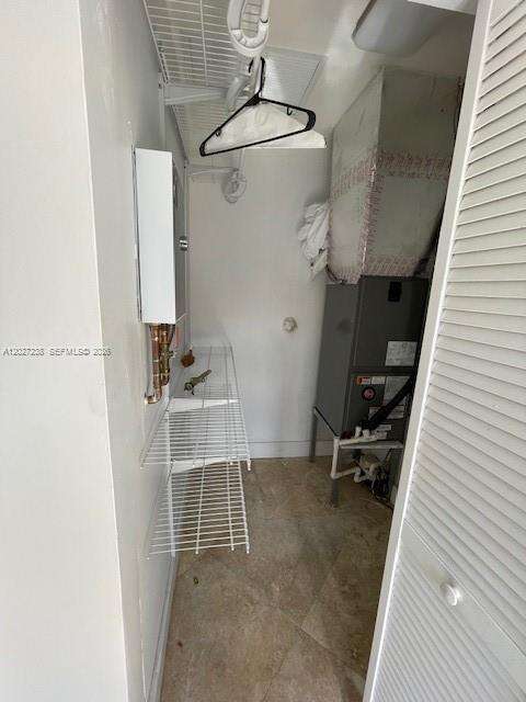 1252 Coral Ln, Hollywood, FL 33019 - For Rent photo 26