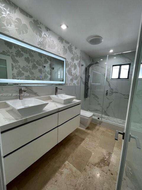 1252 Coral Ln, Hollywood, FL 33019 - For Rent photo 8