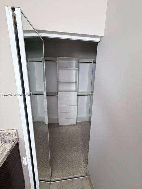 1125 Satinleaf St, Hollywood, FL 33019 - For Rent photo 15