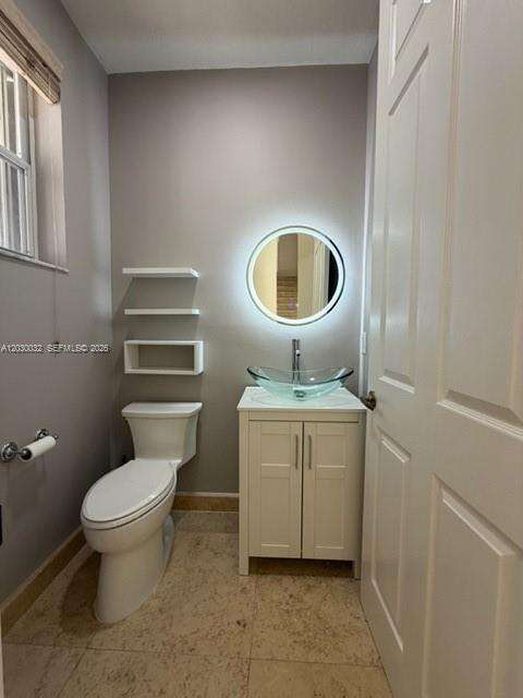 1125 Satinleaf St, Hollywood, FL 33019 - For Rent photo 4
