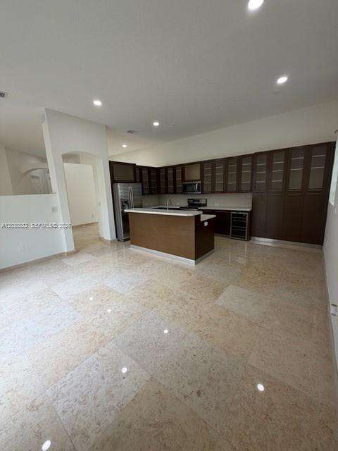 1125 Satinleaf St, Hollywood, FL 33019 - For Rent photo 6