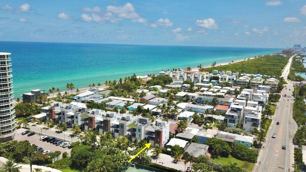 348 Balboa, Hollywood, FL 33019 - For Rent photo 2