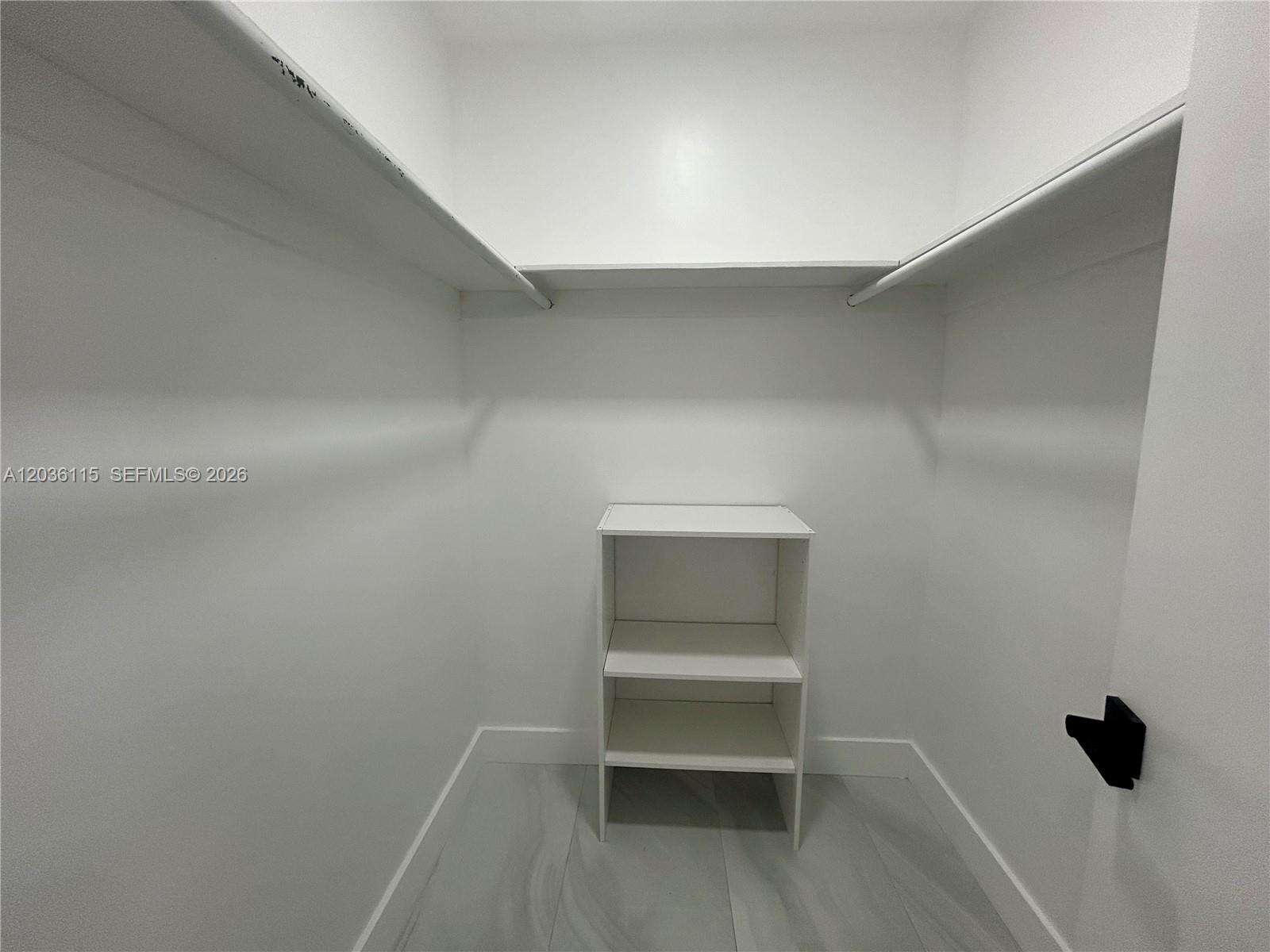 1060 Tyler St, Hollywood, FL 33019 - For Rent photo 15