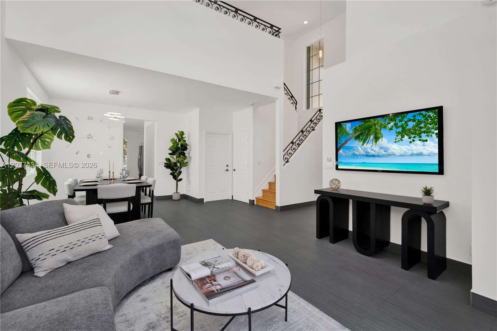 1251 Hayes St, Hollywood, FL 33019 - For Rent photo 3