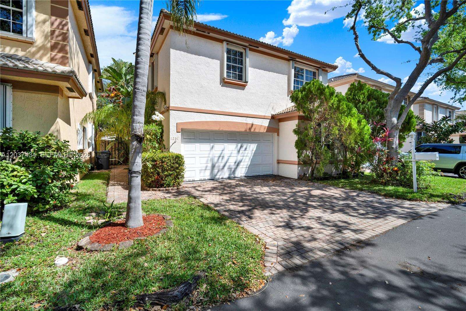 1251 Hayes St, Hollywood, FL 33019 - For Rent photo 38