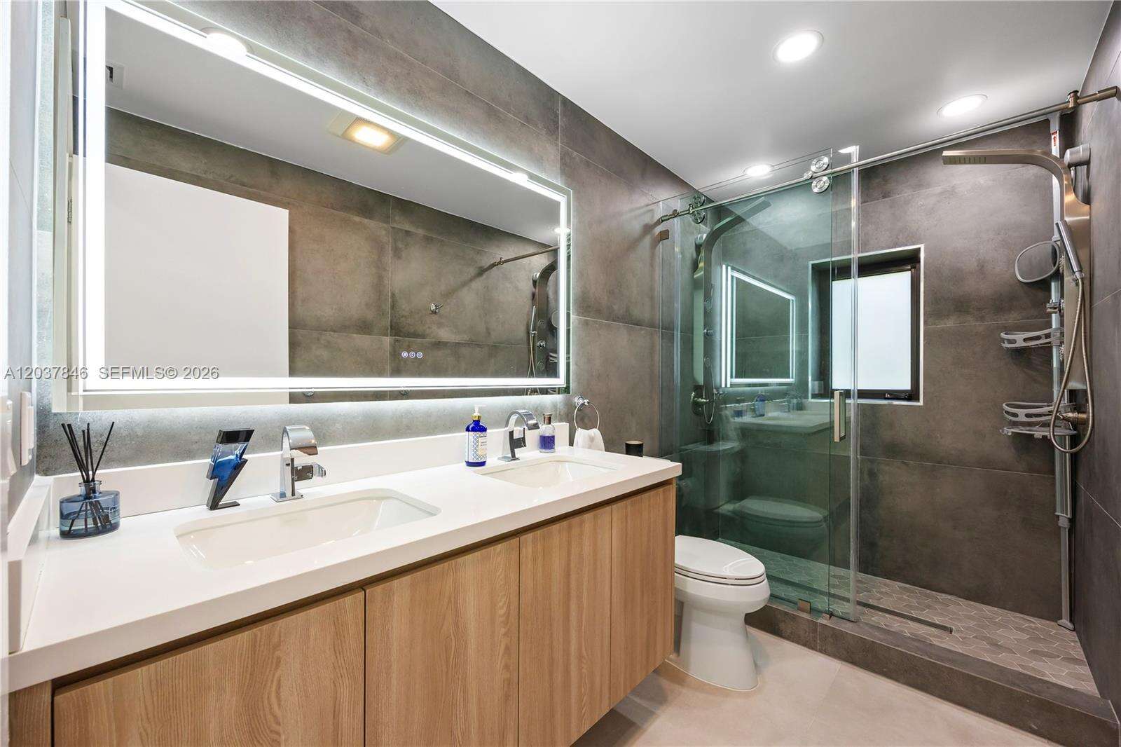 1141 Hollywood Blvd, Hollywood, FL 33019 - For Rent photo 25