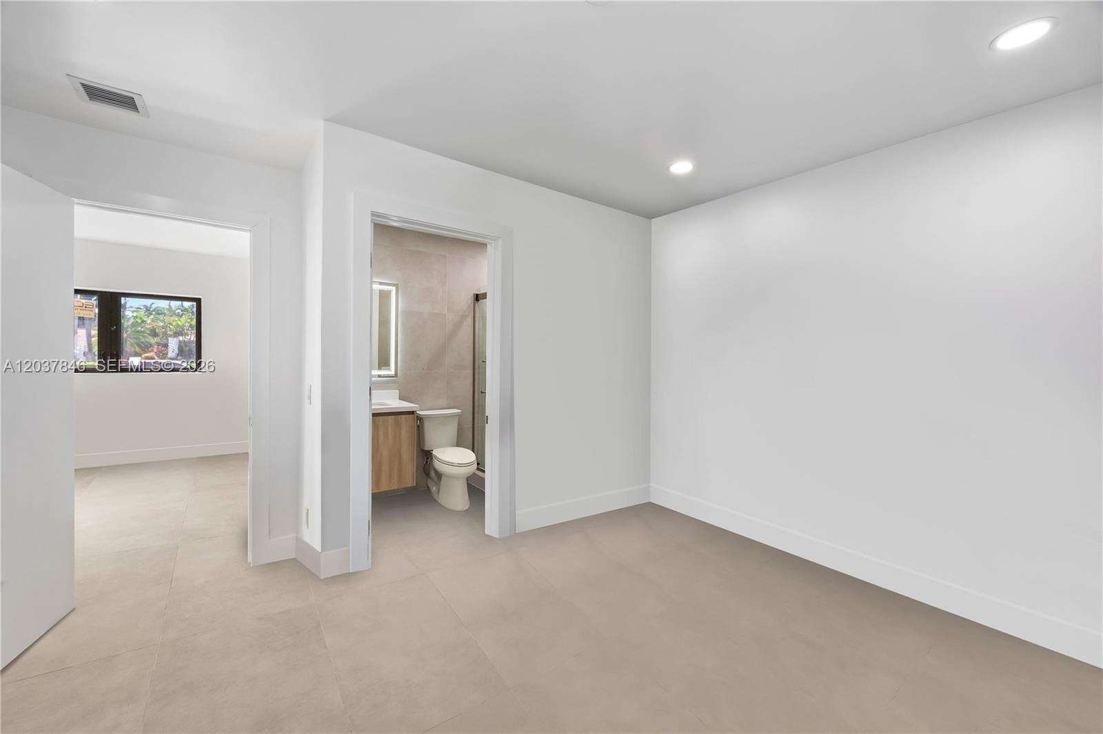 1141 Hollywood Blvd, Hollywood, FL 33019 - For Rent photo 31