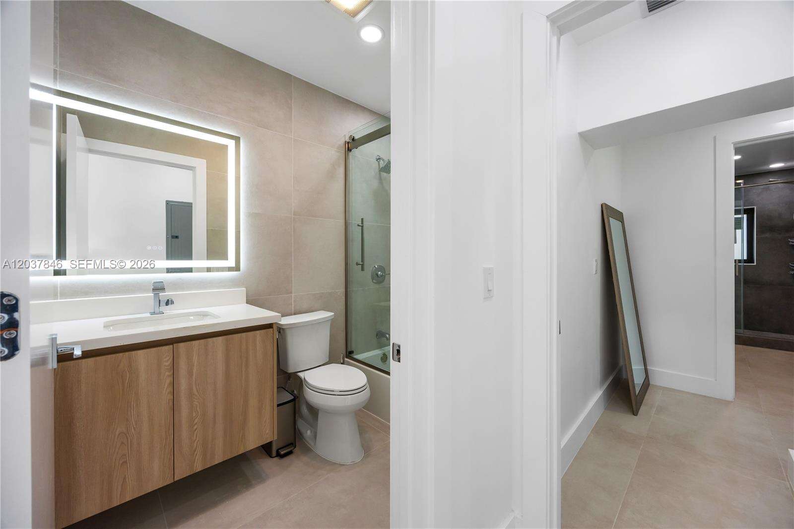 1141 Hollywood Blvd, Hollywood, FL 33019 - For Rent photo 35