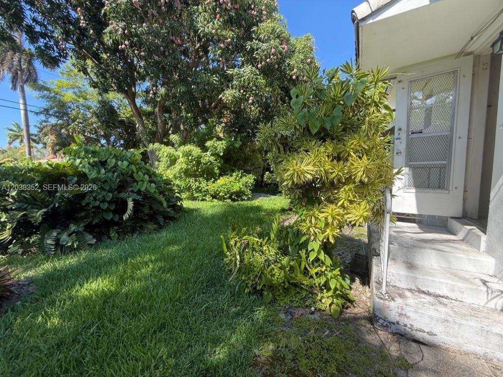 1235 Jefferson St, Hollywood, FL 33019 - For Rent photo 32