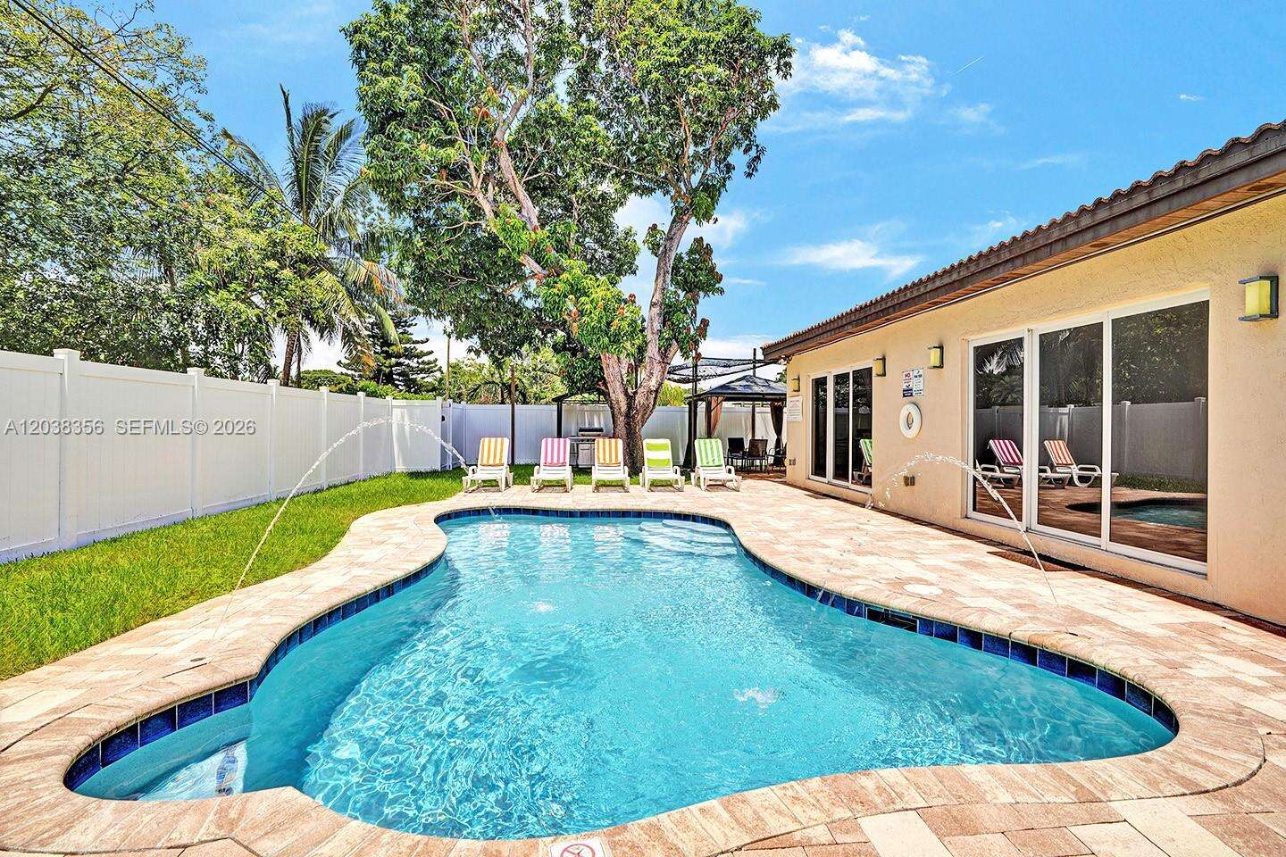 1318 Washington St, Hollywood, FL 33019 - For Rent photo 1