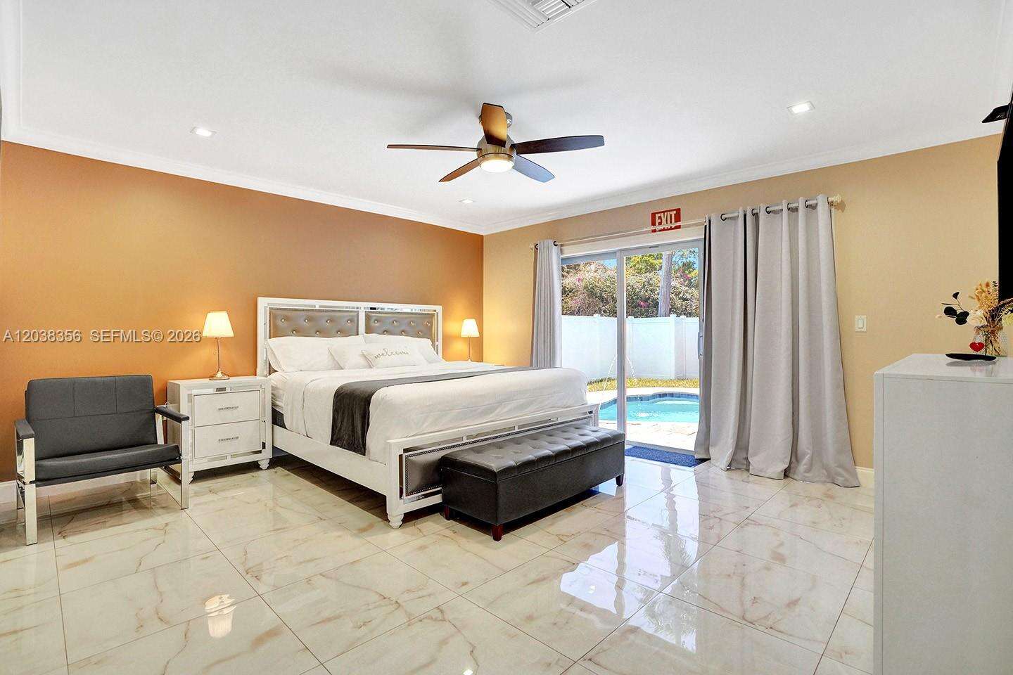 1318 Washington St, Hollywood, FL 33019 - For Rent photo 12