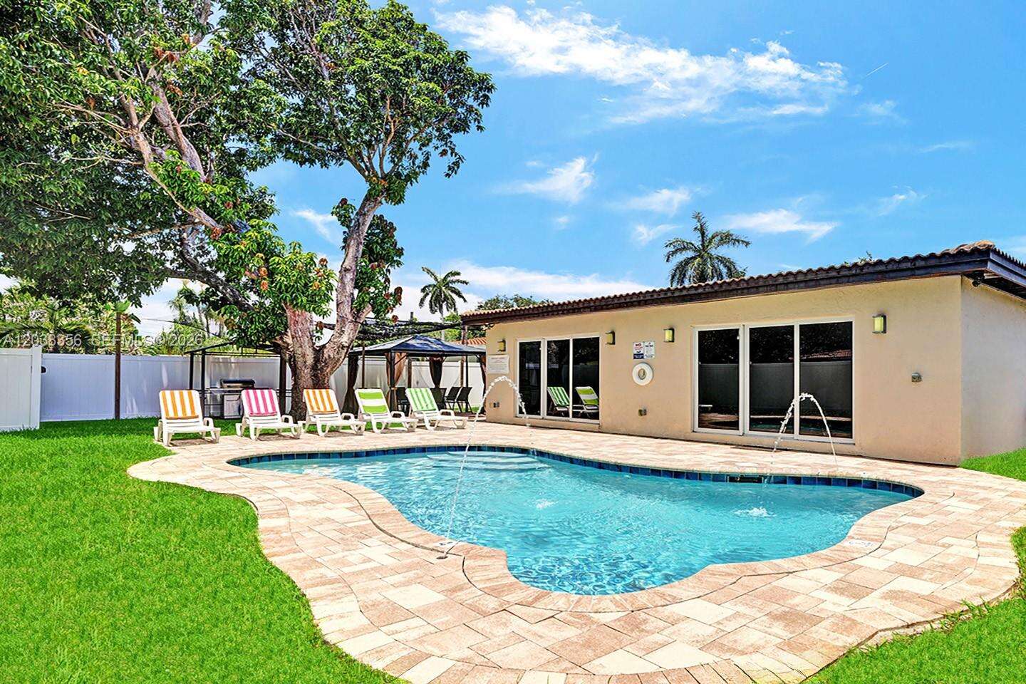 1318 Washington St, Hollywood, FL 33019 - For Rent photo 37