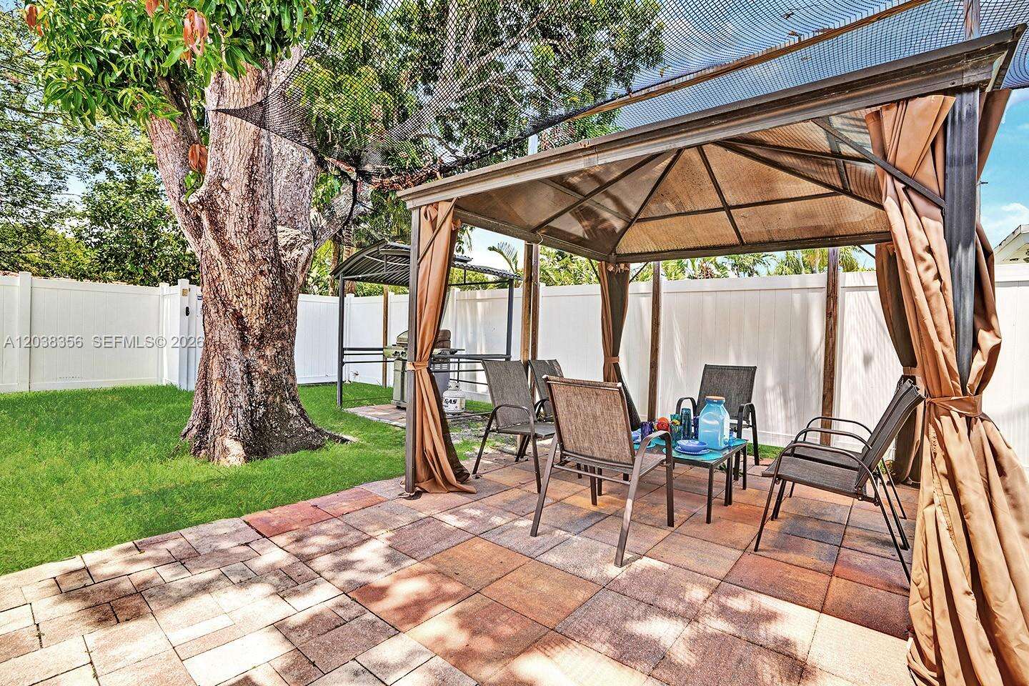 1318 Washington St, Hollywood, FL 33019 - For Rent photo 38
