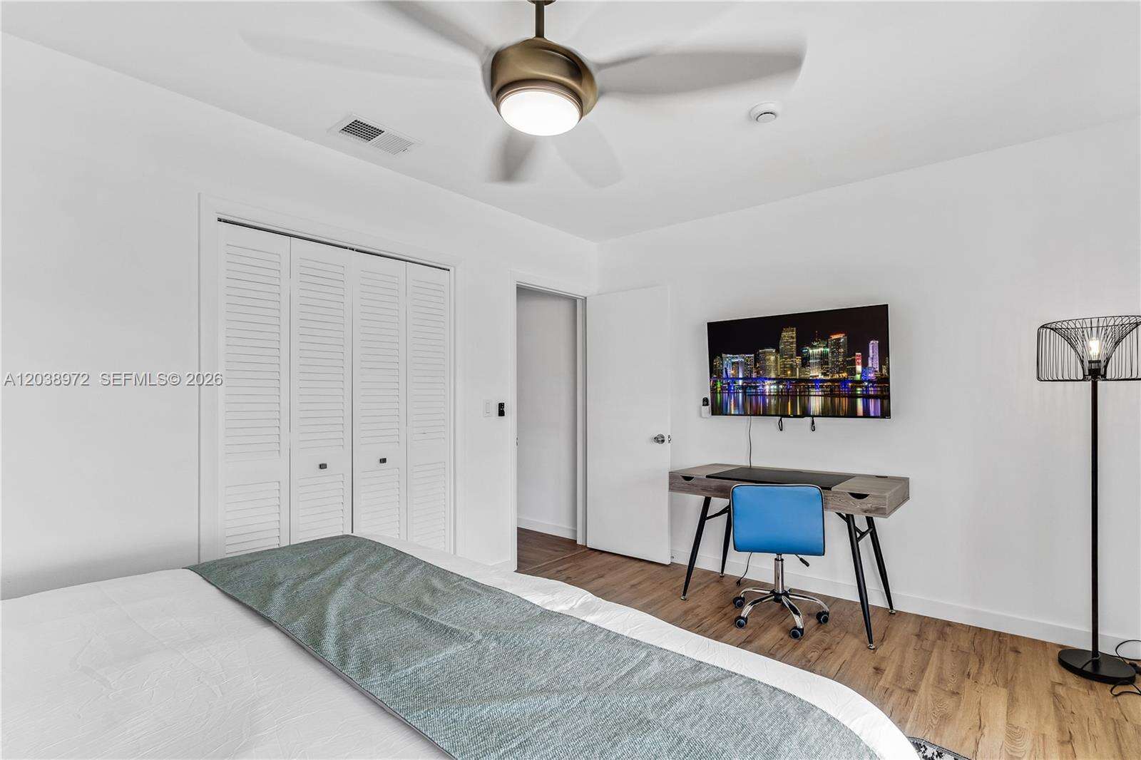 816 Polk St, Hollywood, FL 33019 - For Rent photo 20