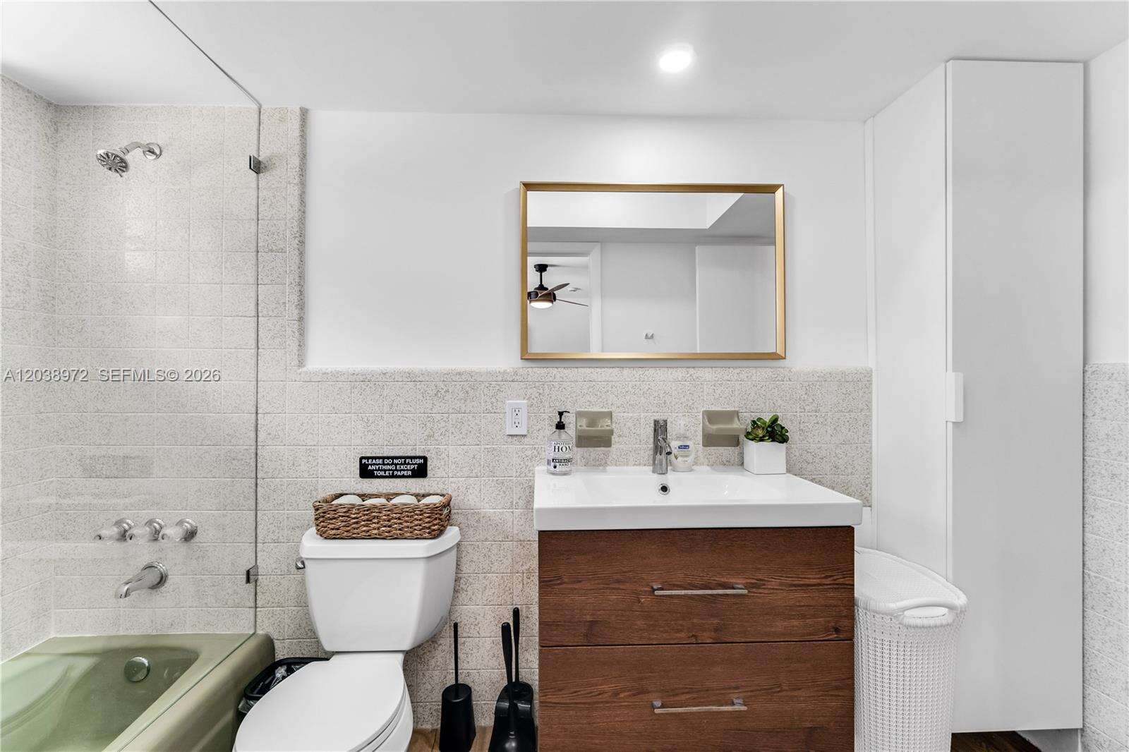 816 Polk St, Hollywood, FL 33019 - For Rent photo 21
