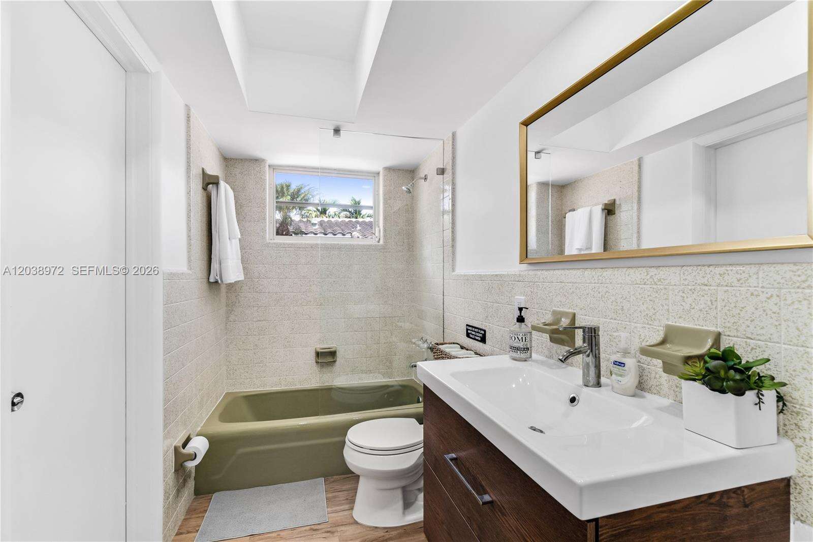 816 Polk St, Hollywood, FL 33019 - For Rent photo 24