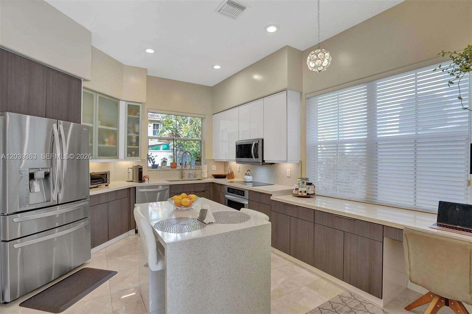 1529 Shoreline Way, Hollywood, FL 33019 - For Rent photo 5