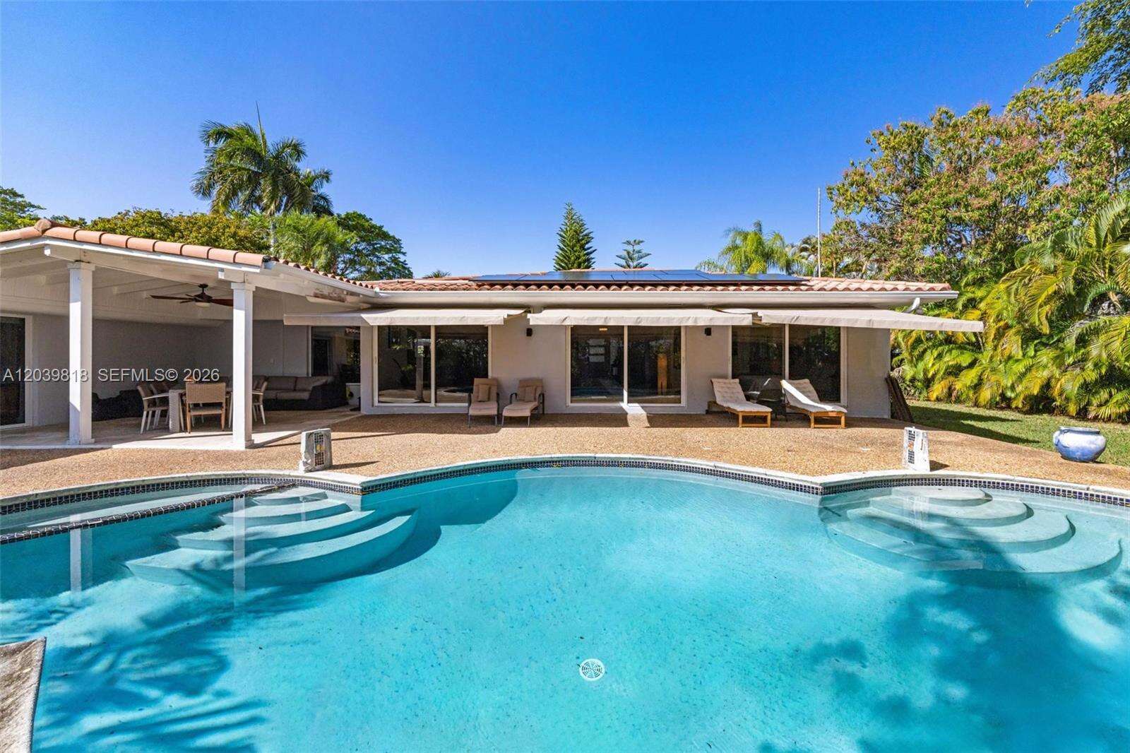 1014 Jefferson St, Hollywood, FL 33019 - For Rent photo 1