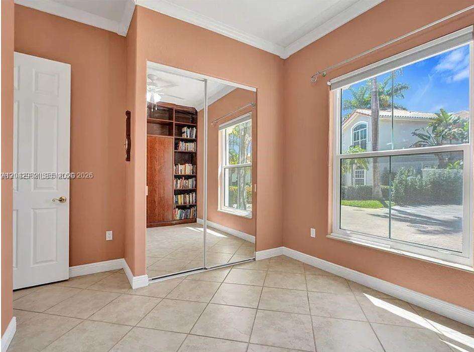 1459 Shoreline Way, Hollywood, FL 33019 - For Rent photo 13