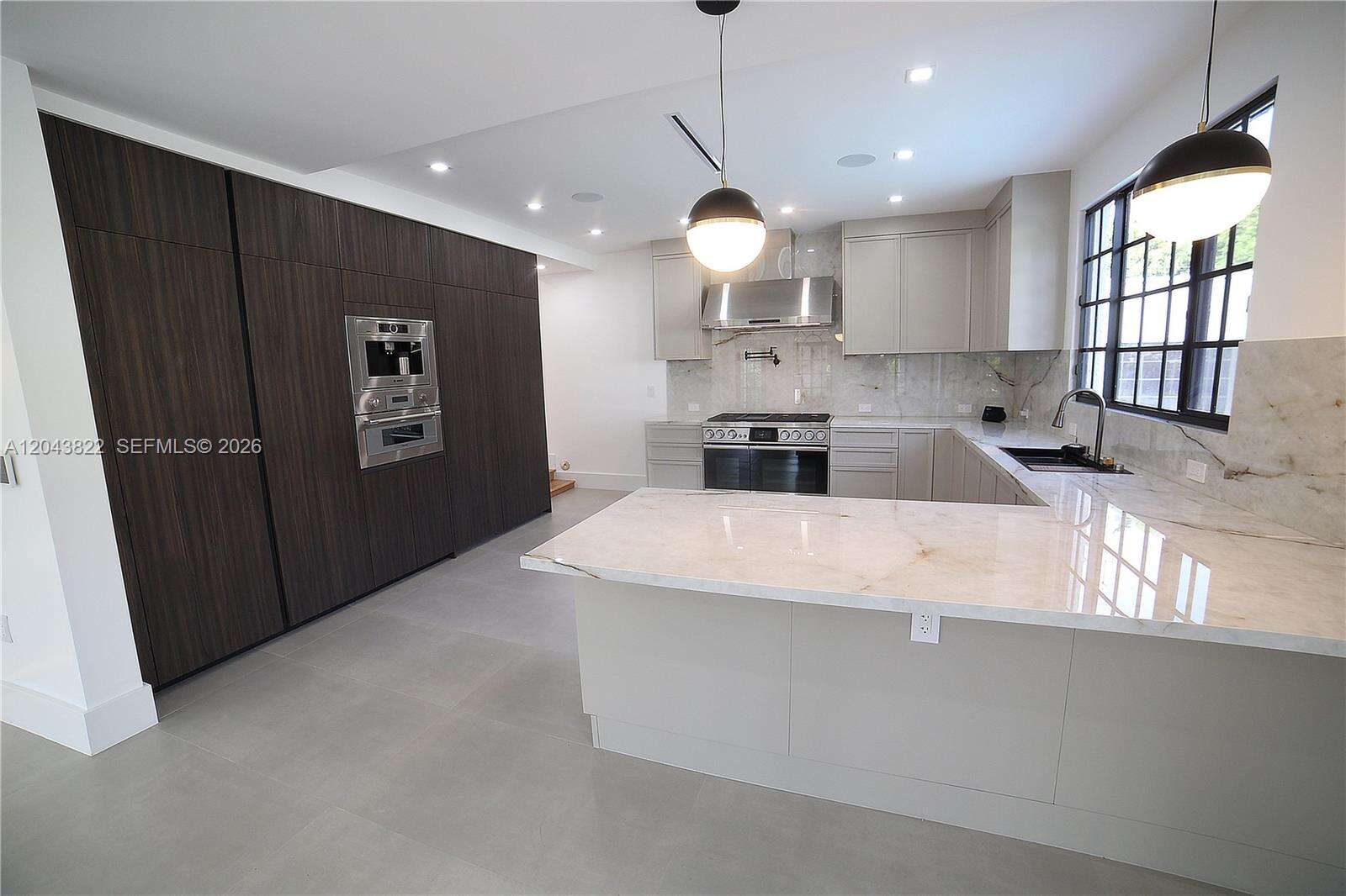 1345 Hollywood Blvd, Hollywood, FL 33019 - For Rent photo 1