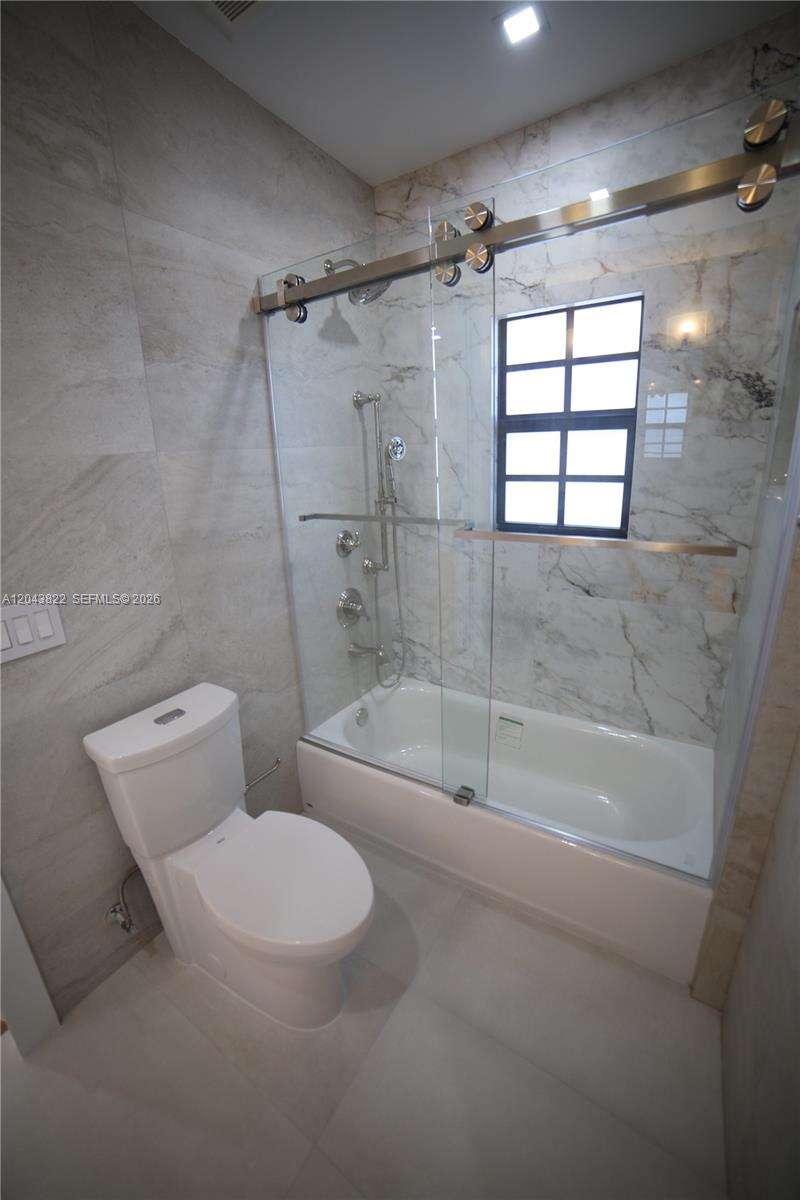 1345 Hollywood Blvd, Hollywood, FL 33019 - For Rent photo 89