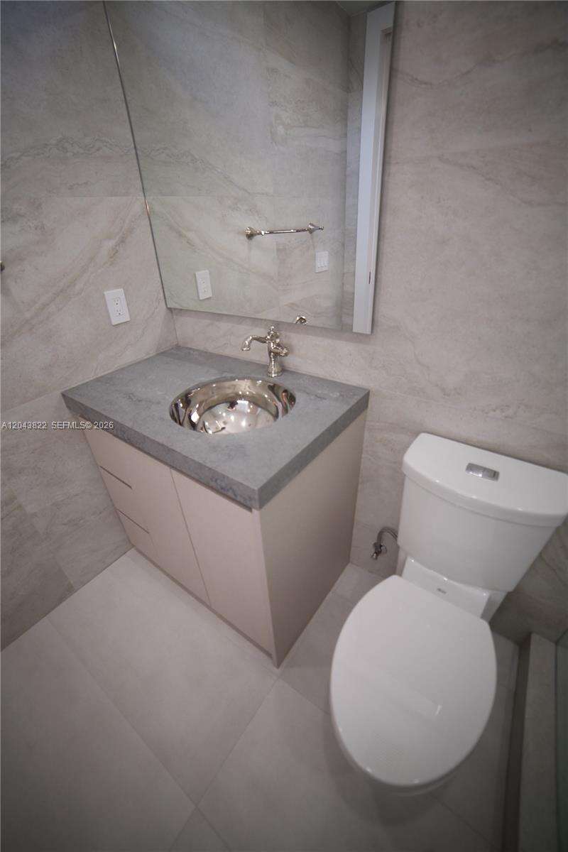 1345 Hollywood Blvd, Hollywood, FL 33019 - For Rent photo 90