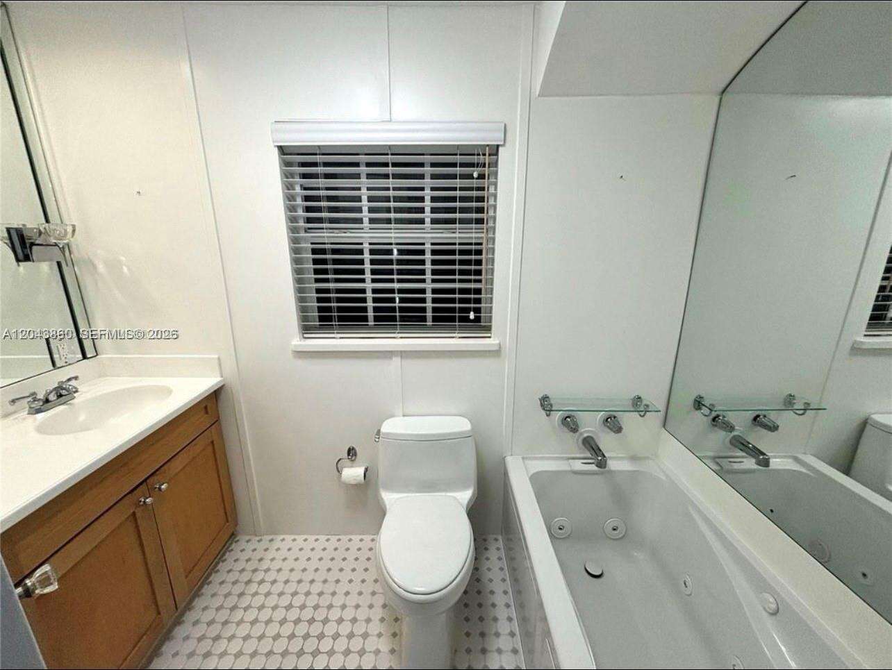 1056 Harrison St, Hollywood, FL 33019 - For Rent photo 22