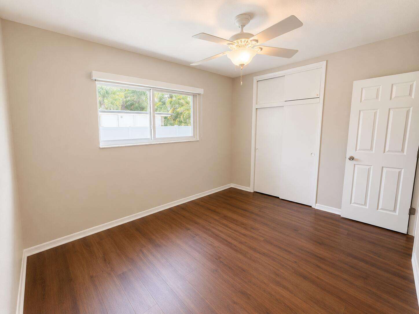 1155 Washington, Hollywood, FL 33019 - For Rent photo 17
