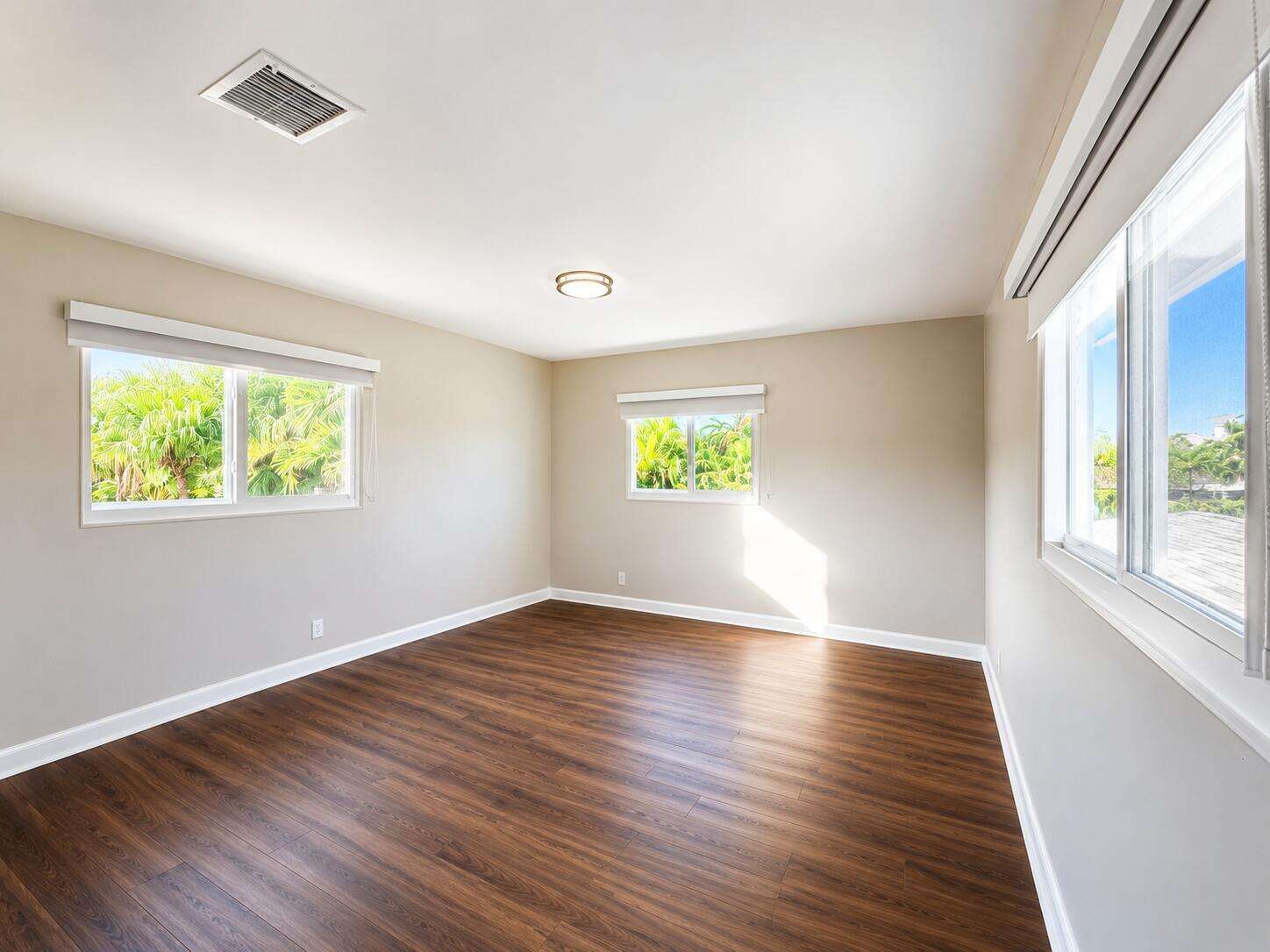 1155 Washington, Hollywood, FL 33019 - For Rent photo 23