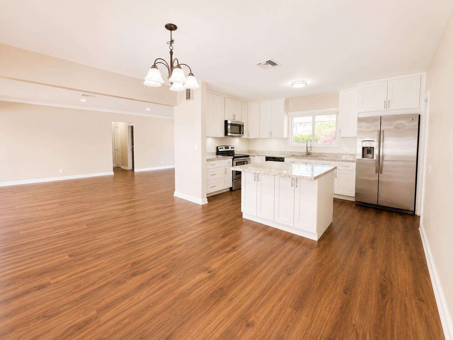 1155 Washington, Hollywood, FL 33019 - For Rent photo 4