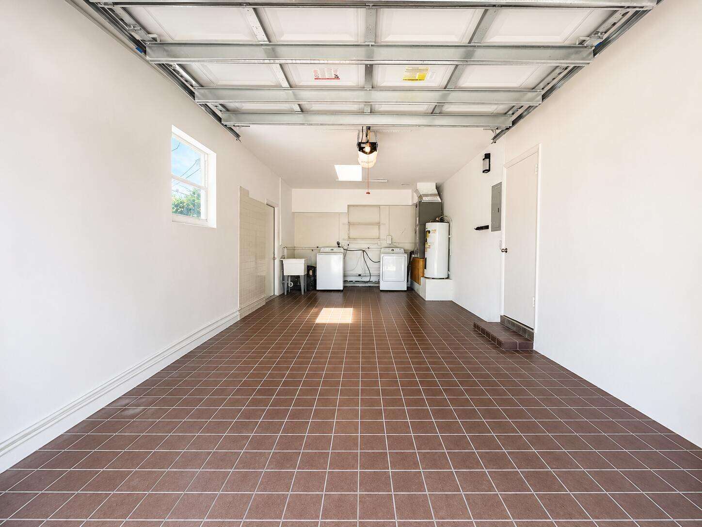 1155 Washington, Hollywood, FL 33019 - For Rent photo 31