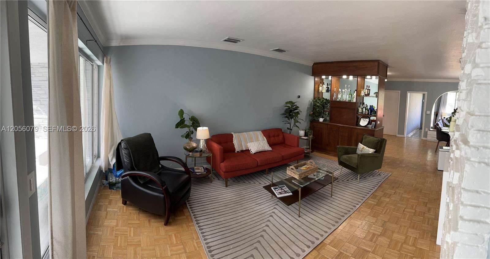 Seaway Condos for Sale & Rent | Picture 1