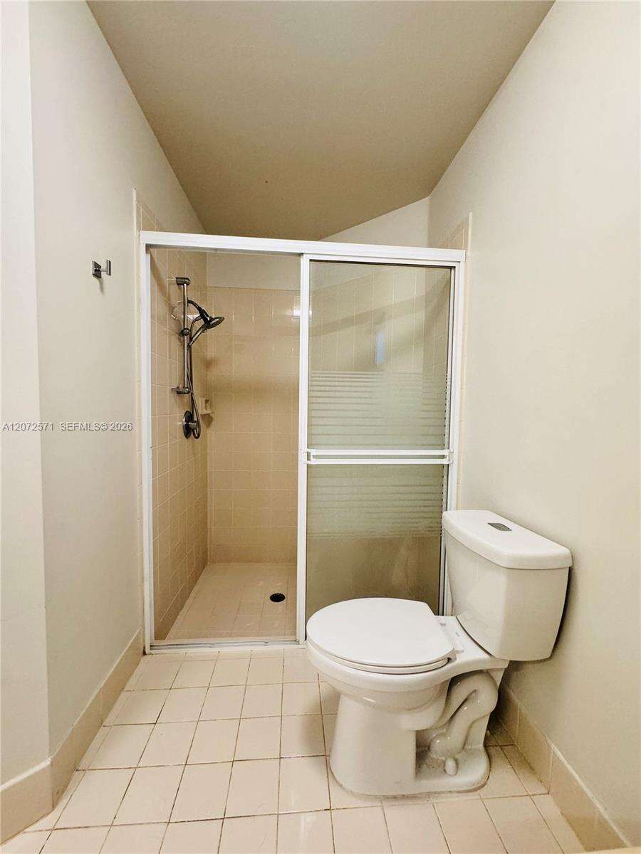 1480 Sweetbay Way, Hollywood, FL 33019 - For Rent photo 16