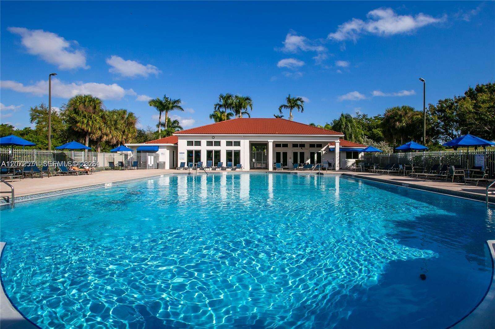 1480 Sweetbay Way, Hollywood, FL 33019 - For Rent photo 20